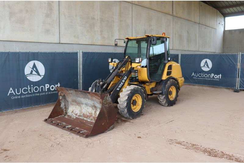 Wheel loader Volvo L25F-P: picture 8 Wheel loader Volvo L25F-P: picture 8