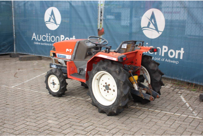 Yanmar F-7 D - Farm tractor: picture 3 Yanmar F-7 D - Farm tractor: picture 3