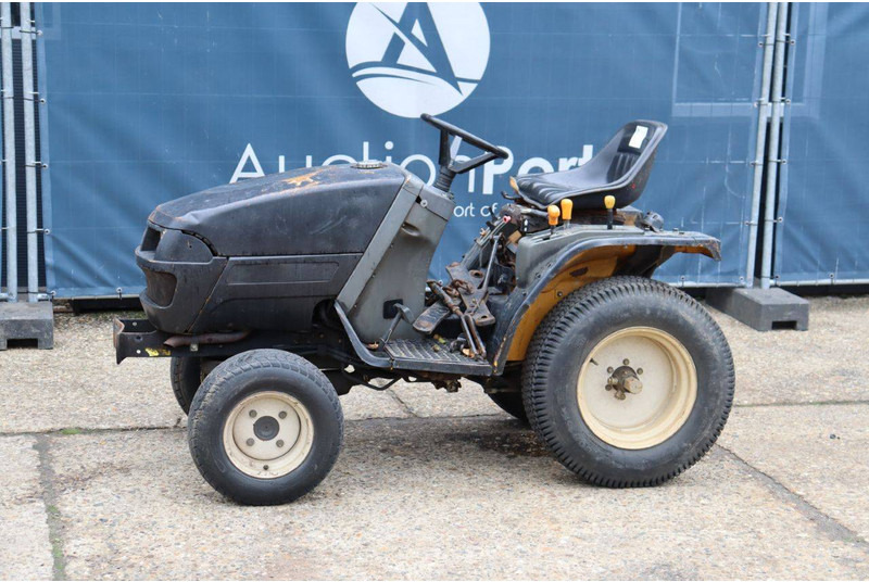 Yanmar Ke-100 - Farm tractor: picture 1 Yanmar Ke-100 - Farm tractor: picture 1
