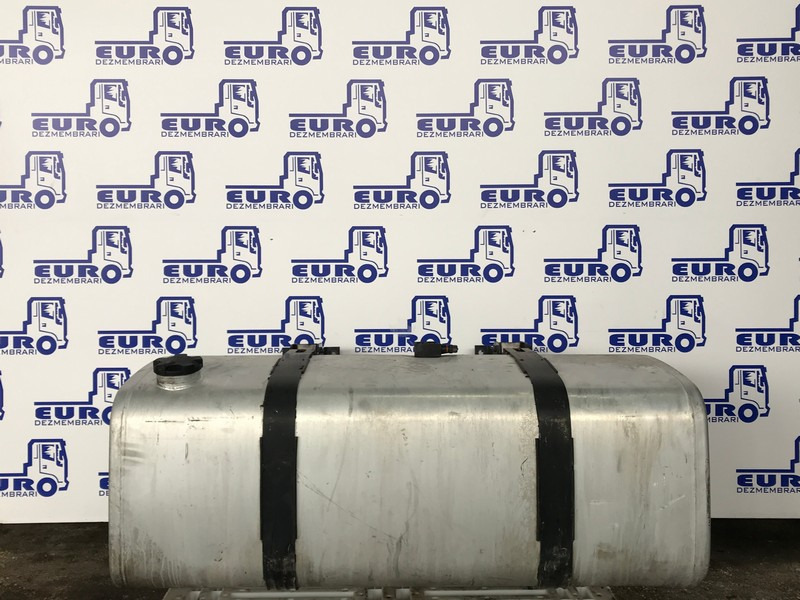 REZERVOR COMBUSTIBIL VOLVO MEGA L=142CM l=70CM H=58CM 20504492, 21516477 - Fuel tank for Truck: picture 1 REZERVOR COMBUSTIBIL VOLVO MEGA L=142CM l=70CM H=58CM 20504492, 21516477 - Fuel tank for Truck: picture 1