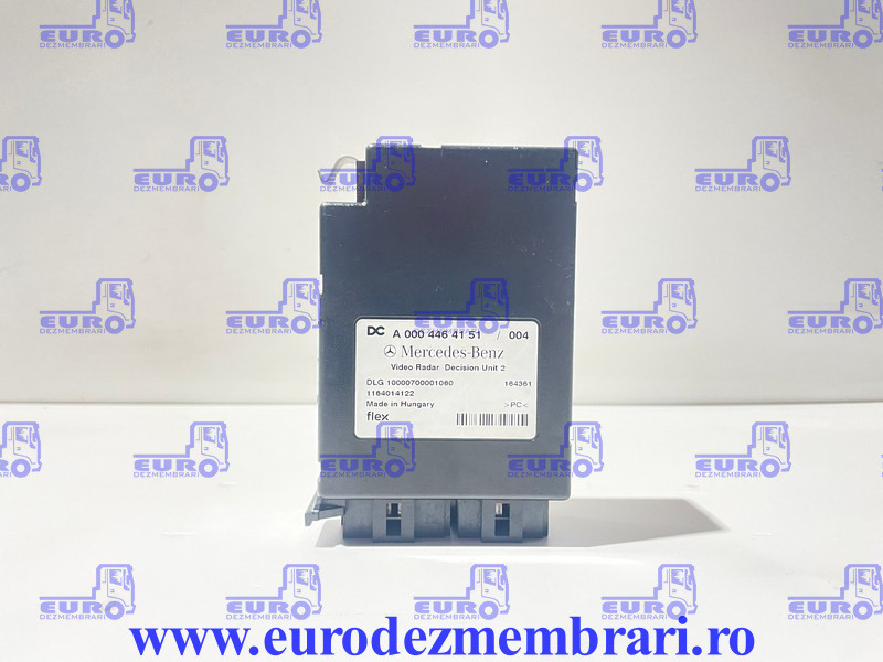 SENZOR RADAR DISTANTA MERCEDES ACTROS MP4 A0004464151, A0004463551 - Sensor for Truck: picture 1 SENZOR RADAR DISTANTA MERCEDES ACTROS MP4 A0004464151, A0004463551 - Sensor for Truck: picture 1