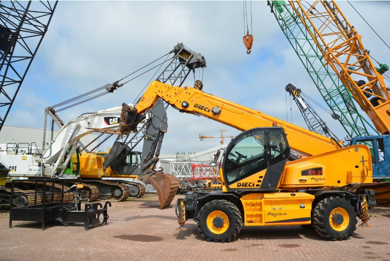 Dieci Pegasus 50.21 Manbasket & Forks & Hook - Telescopic handler: picture 1 Dieci Pegasus 50.21 Manbasket & Forks & Hook - Telescopic handler: picture 1