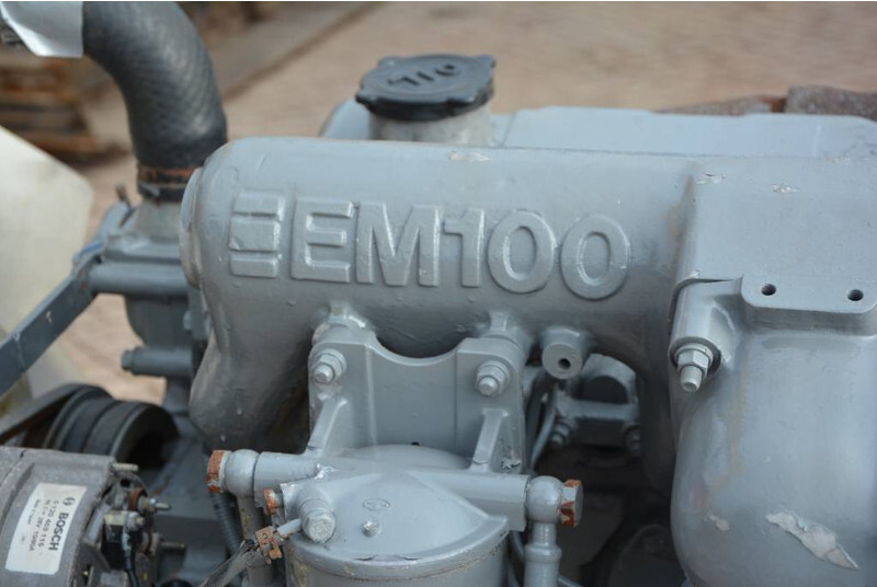 Hino EM100 engine complete - Engine for Construction machinery: picture 4 Hino EM100 engine complete - Engine for Construction machinery: picture 4