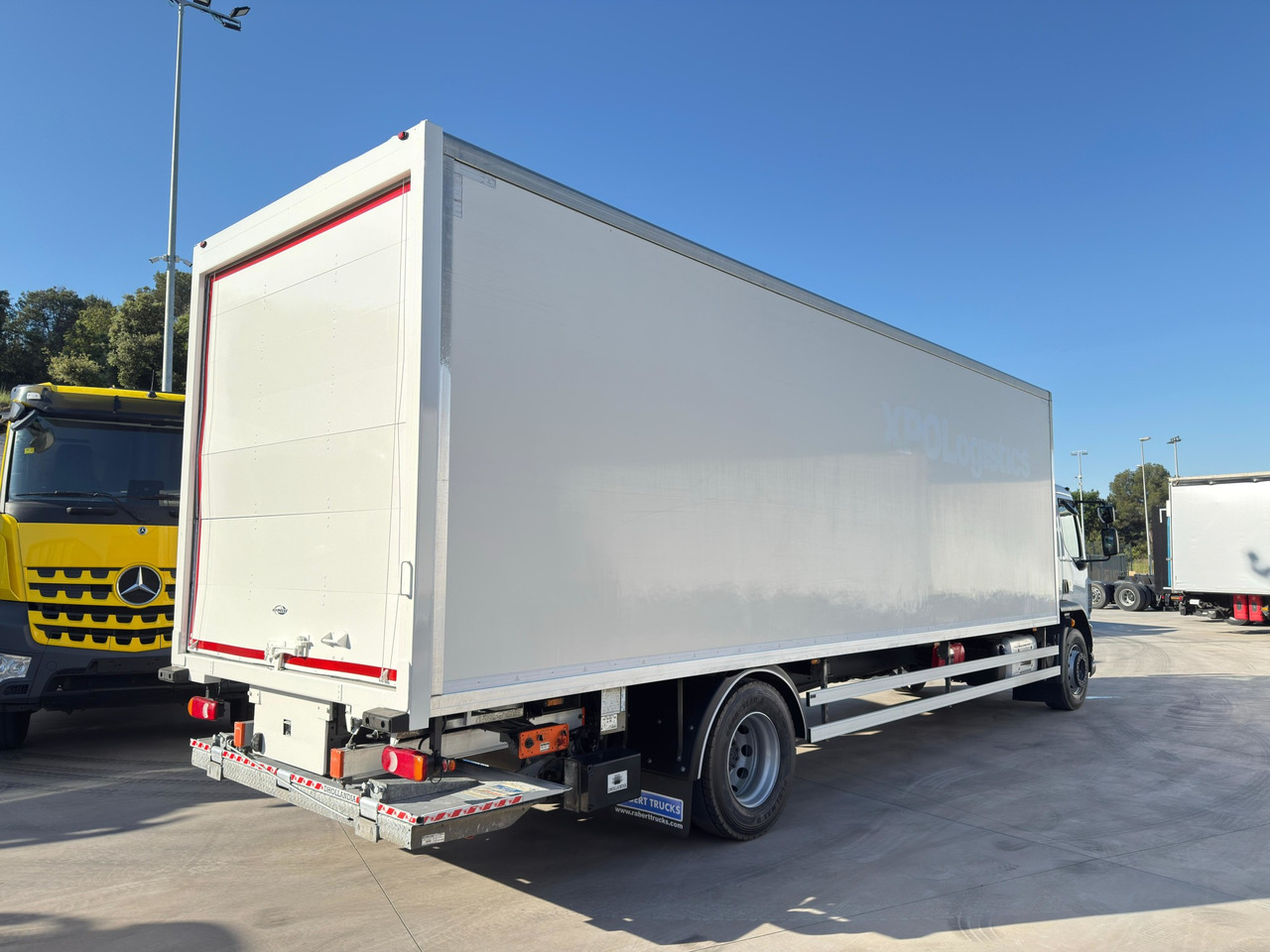 DAF LF 290 FA E6 (VAN) - Box truck: picture 3 DAF LF 290 FA E6 (VAN) - Box truck: picture 3