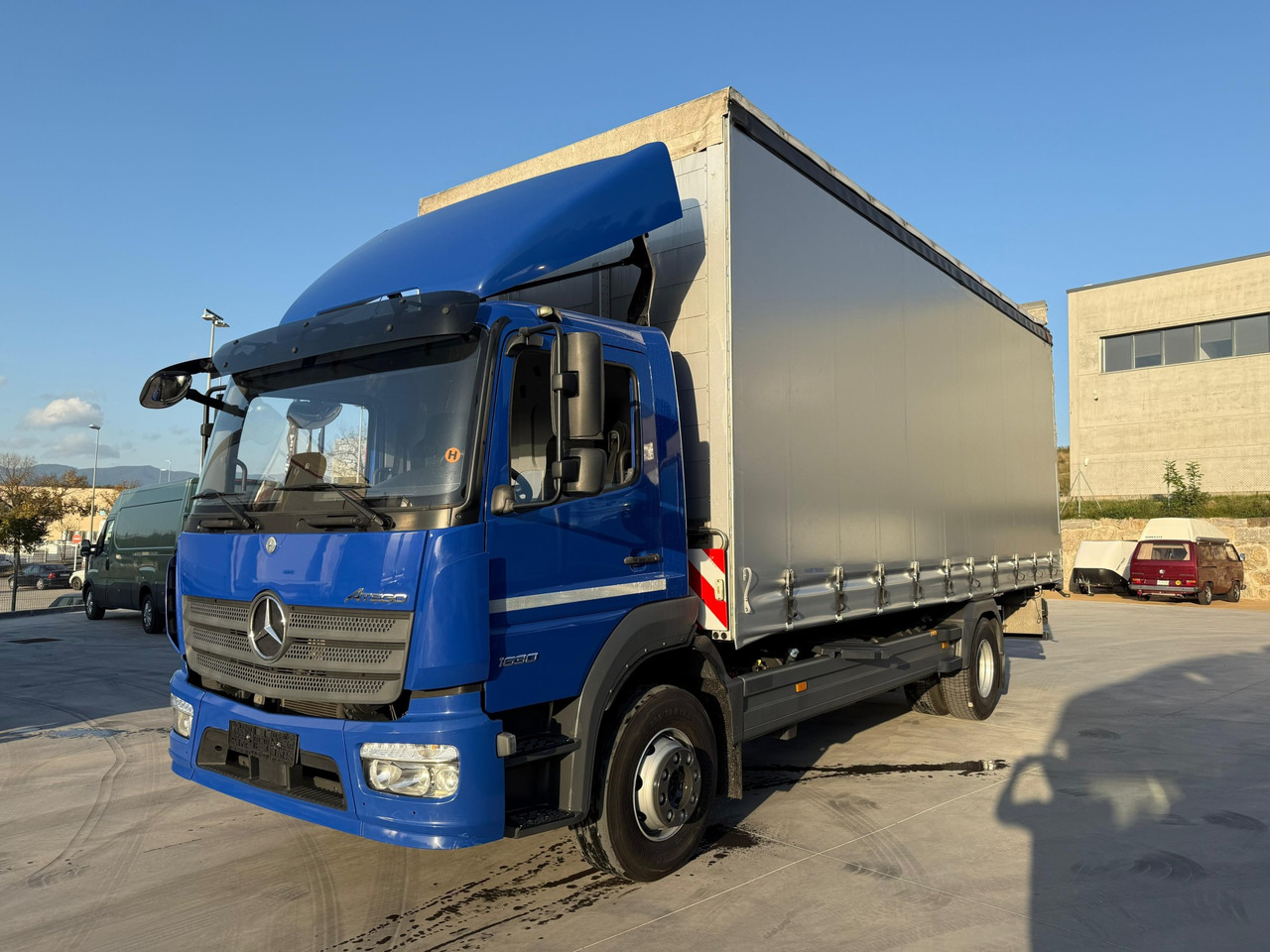 MERCEDES BENZ 16.30L Atego E6 (Tauliner) - Curtainsider truck: picture 1 MERCEDES BENZ 16.30L Atego E6 (Tauliner) - Curtainsider truck: picture 1