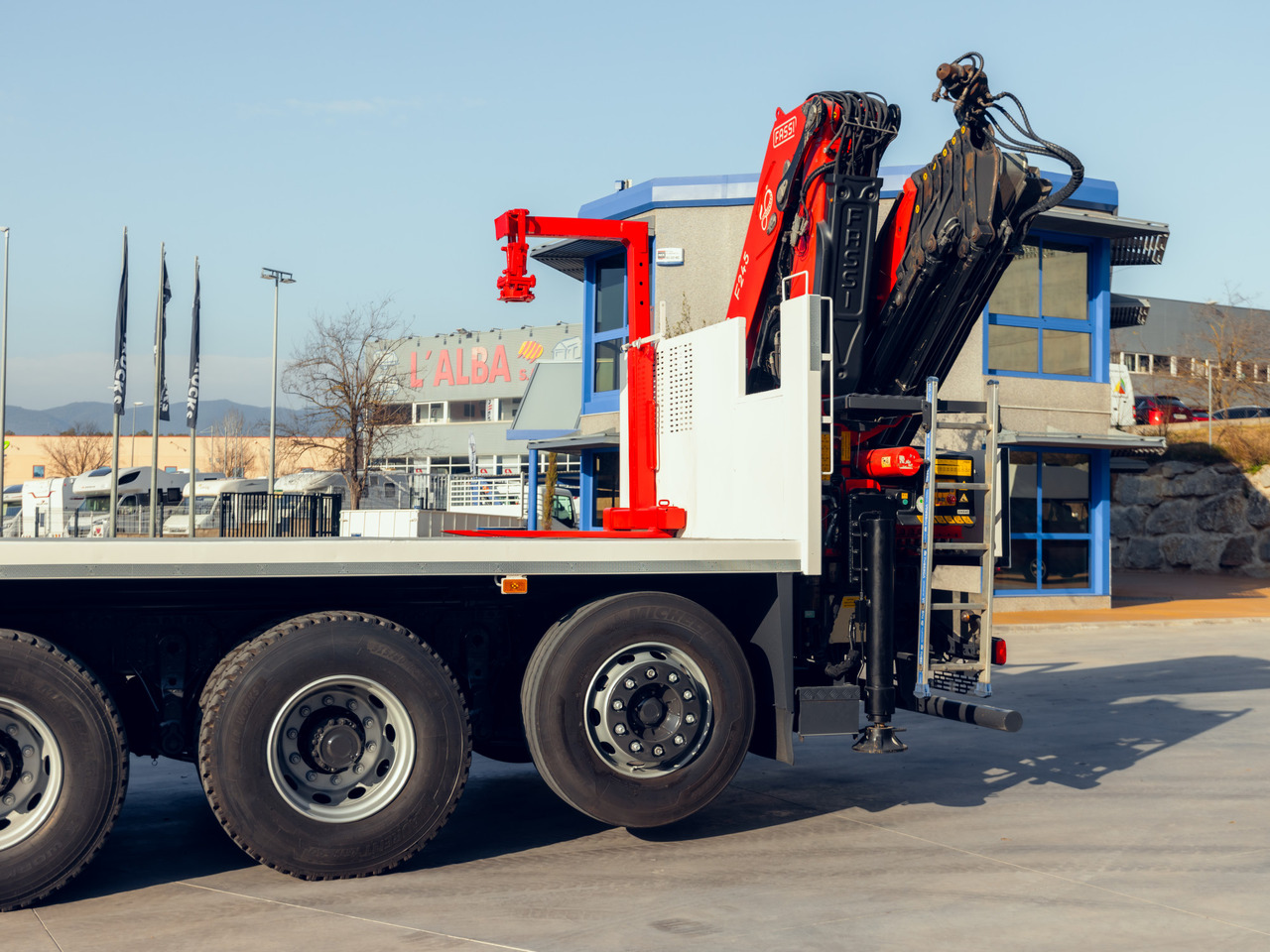 Dropside/ Flatbed truck, Crane truck RENAULT C460 E6 (Platform): picture 10