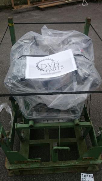 Nc Moteur MERCEDES-BENZ OM642.896 pour minibus MERCEDES-BENZ SPRINTER, OM 642 896 neuf - Engine for Minibus: picture 3 Nc Moteur MERCEDES-BENZ OM642.896 pour minibus MERCEDES-BENZ SPRINTER, OM 642 896 neuf - Engine for Minibus: picture 3