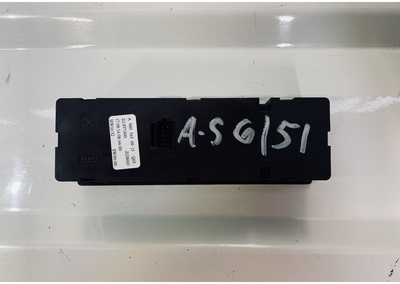 Mercedes-Benz ACTROS - Dashboard: picture 2 Mercedes-Benz ACTROS - Dashboard: picture 2