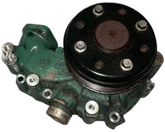 Volvo EURO 6 - Coolant pump: picture 2 Volvo EURO 6 - Coolant pump: picture 2