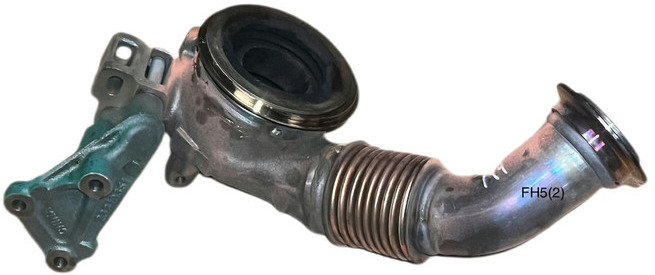 Volvo - Exhaust pipe: picture 2 Volvo - Exhaust pipe: picture 2