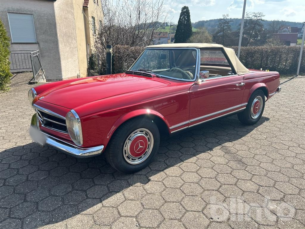 1965 Mercedes Benz 230 SL - Car: picture 1 1965 Mercedes Benz 230 SL - Car: picture 1