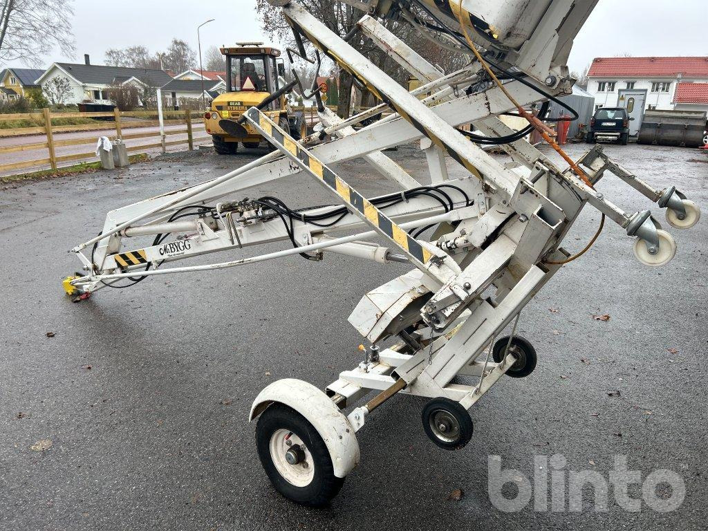 AERIEL D.I.Y - Scissor lift: picture 4 AERIEL D.I.Y - Scissor lift: picture 4