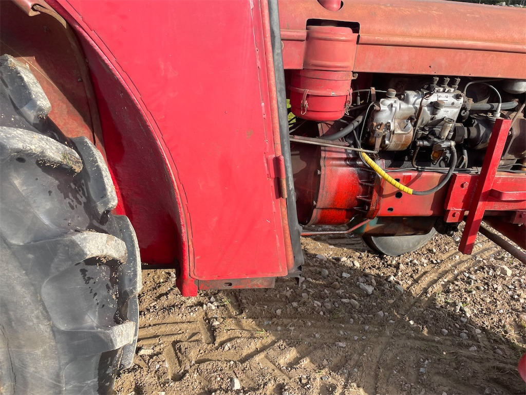 Farm tractor BM VOLVO 350: picture 27