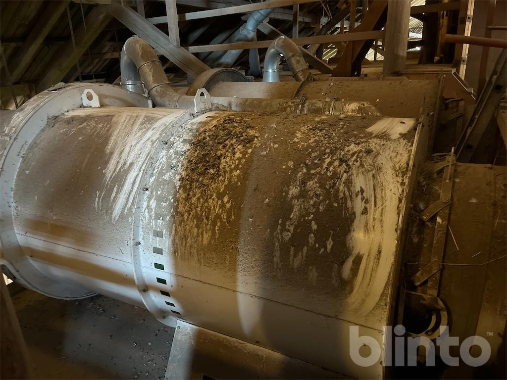 CF20 med cyclofaner - Post-harvest equipment: picture 5 CF20 med cyclofaner - Post-harvest equipment: picture 5