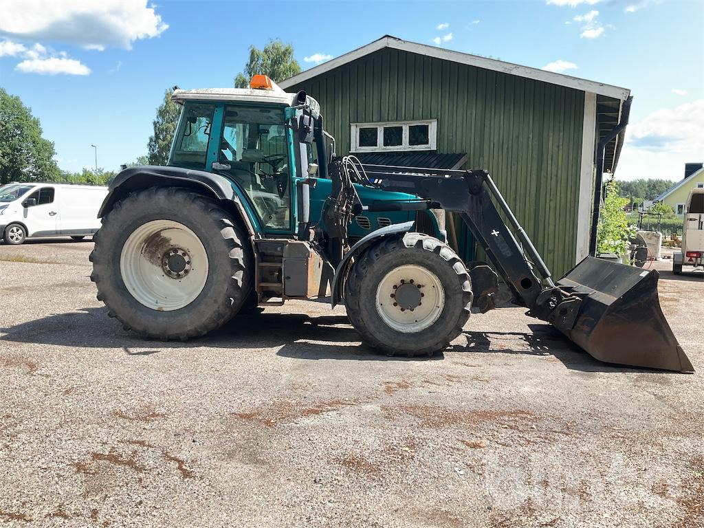 FENDT 714 VARIO - Farm tractor: picture 4 FENDT 714 VARIO - Farm tractor: picture 4