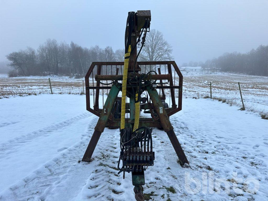 Farma 746 - Forestry trailer: picture 2 Farma 746 - Forestry trailer: picture 2