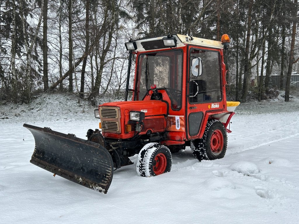 HAKO TRAC 2700 DA - Farm tractor: picture 1 HAKO TRAC 2700 DA - Farm tractor: picture 1