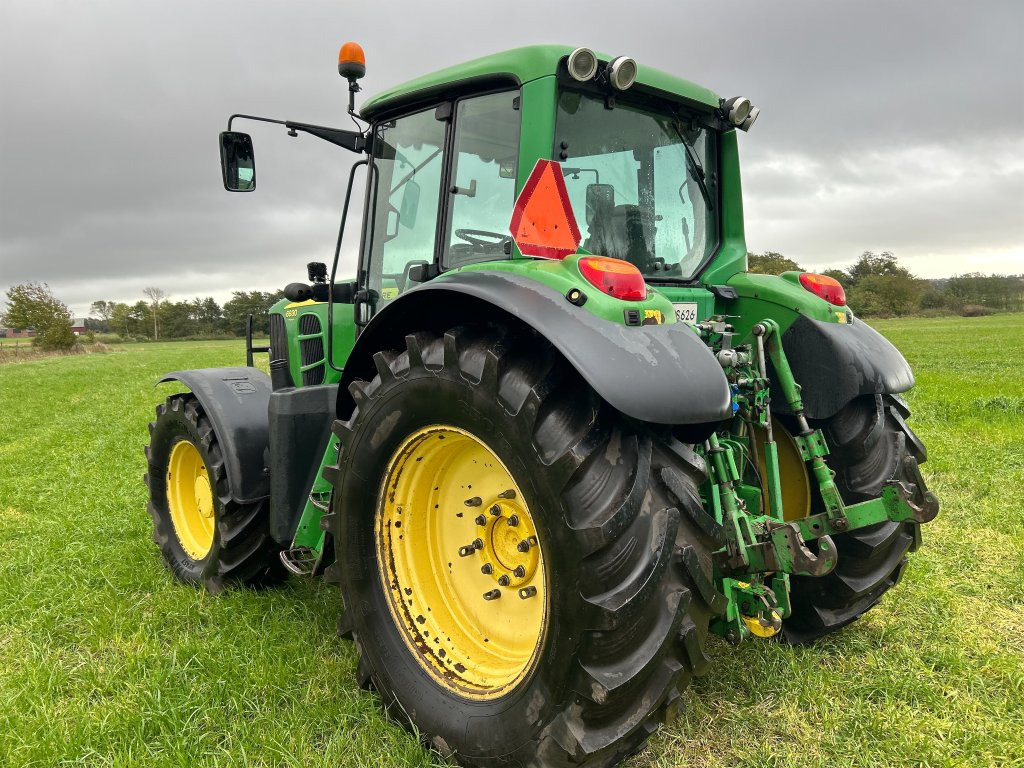 Farm tractor JOHN DEERE 6930: picture 9