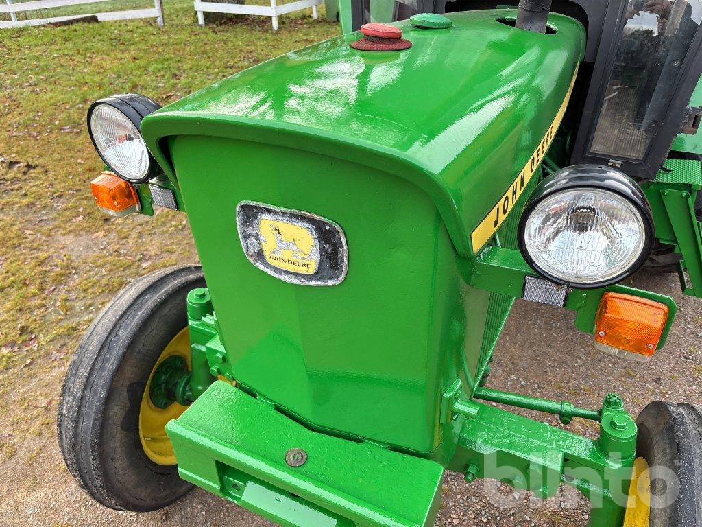 Farm tractor John Deere 2130-6 cylinder: picture 21