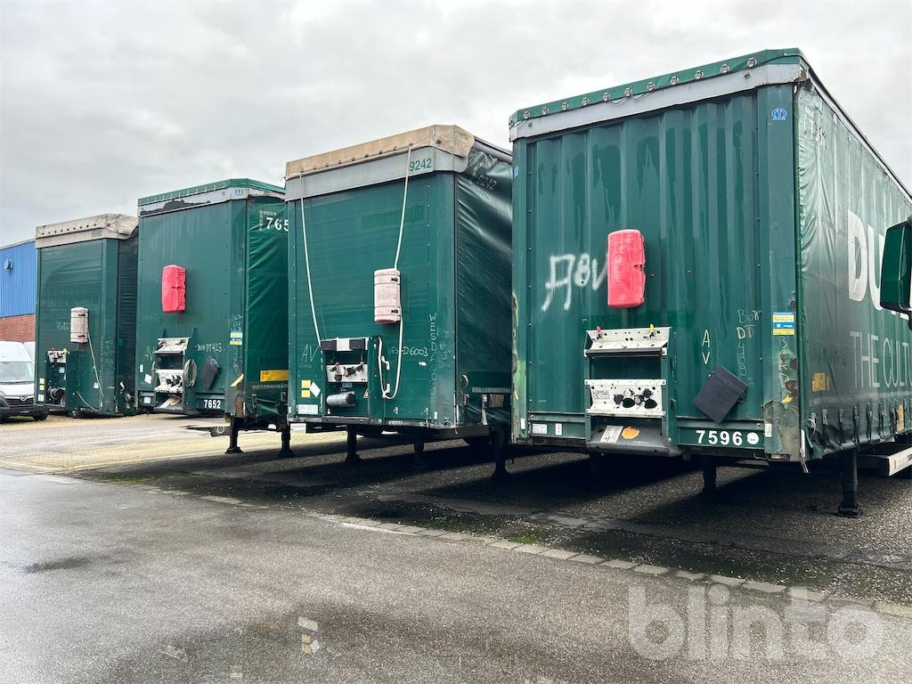 Krone SD / Schmitz Cargobull - Curtainsider semi-trailer: picture 3 Krone SD / Schmitz Cargobull - Curtainsider semi-trailer: picture 3