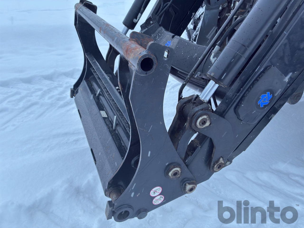 Farm tractor MASSEY FERGUSON 7718: picture 16