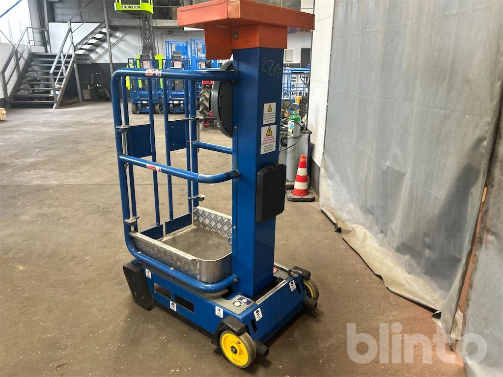 Power Tower Peco-Lift (2013) - Vertical mast lift: picture 4 Power Tower Peco-Lift (2013) - Vertical mast lift: picture 4