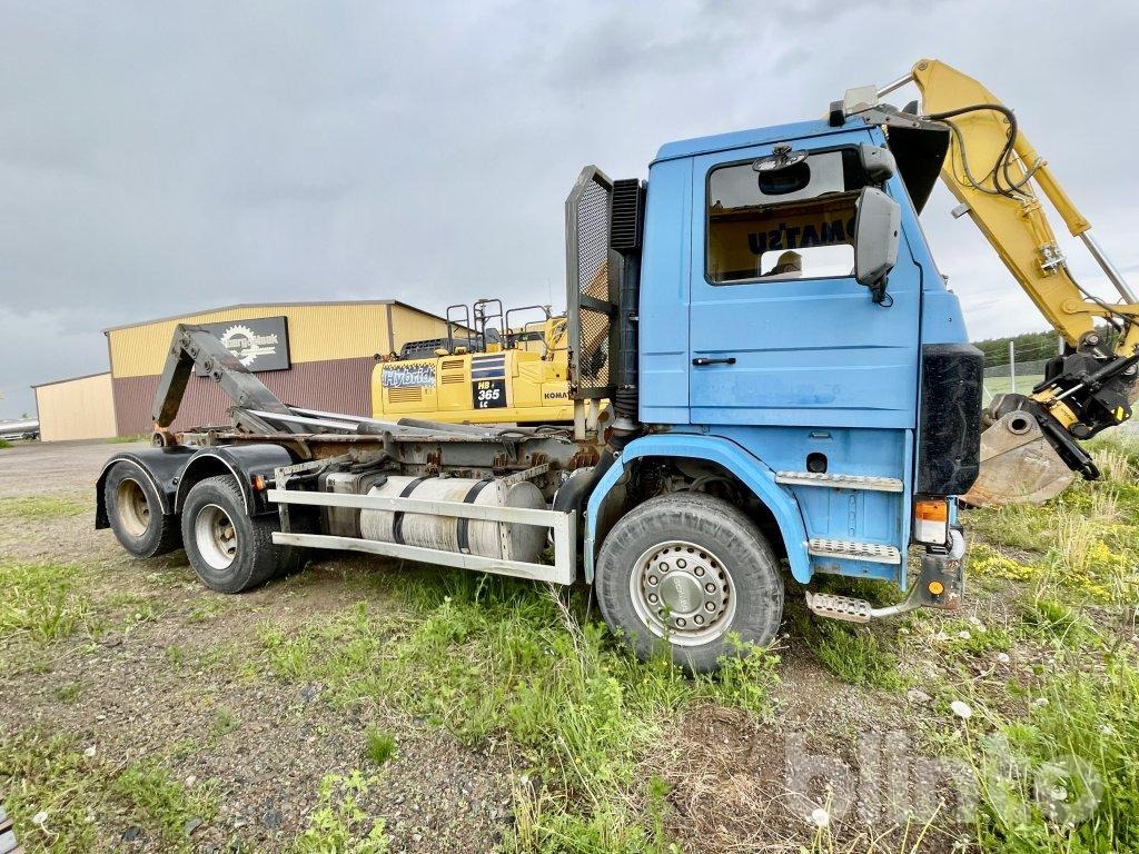 SCANIA R143HL6X2 AVK - Hook lift truck: picture 5 SCANIA R143HL6X2 AVK - Hook lift truck: picture 5