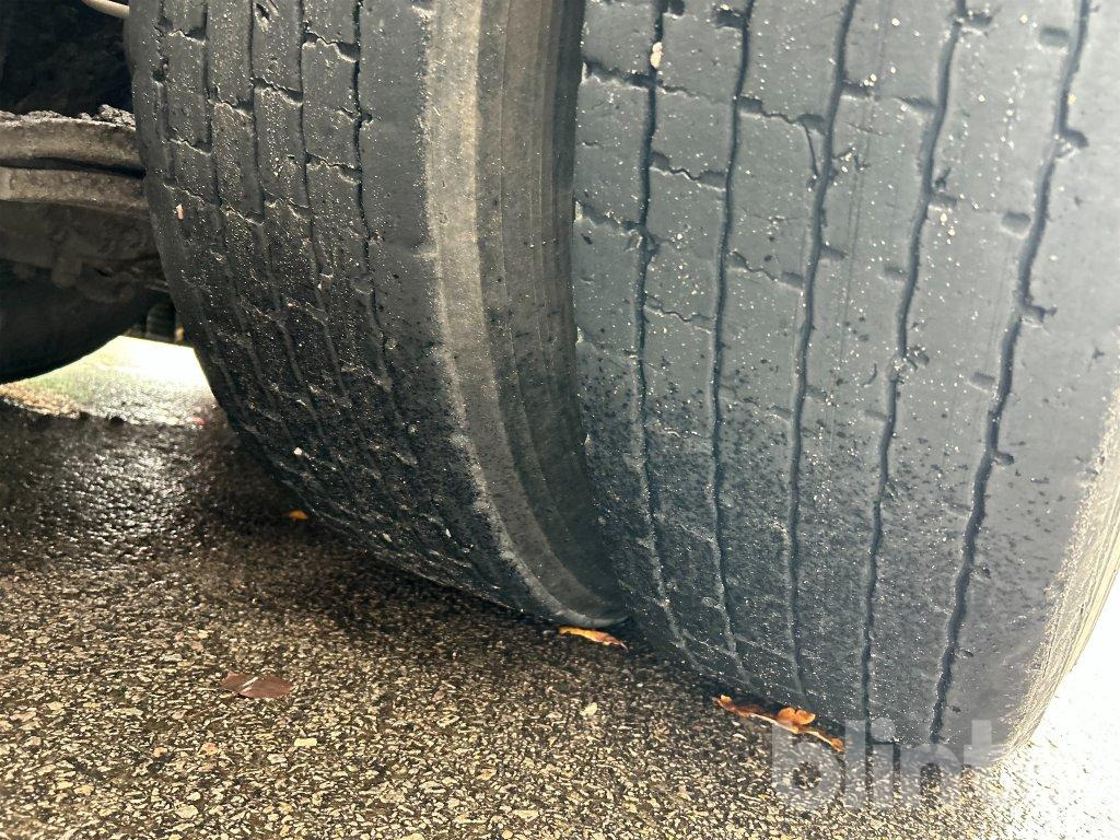 Hook lift truck SCANIA: picture 15