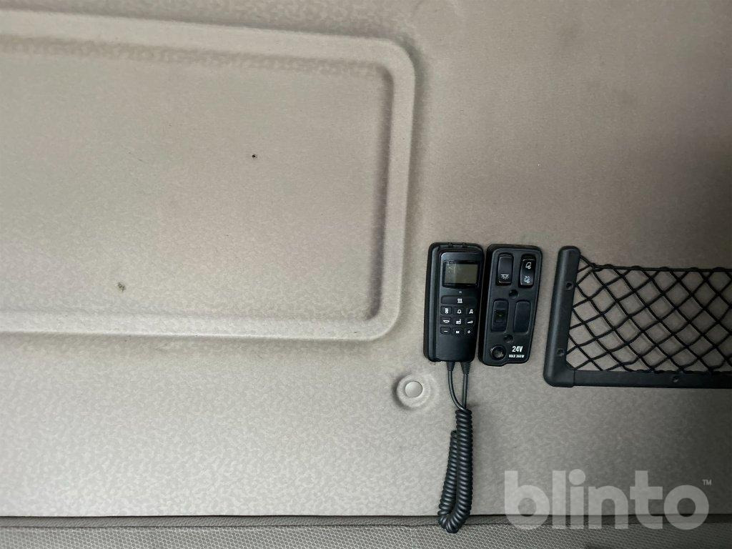 Hook lift truck SCANIA: picture 40