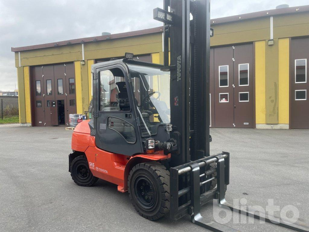Toyota 7FDA50 - Forklift: picture 5 Toyota 7FDA50 - Forklift: picture 5