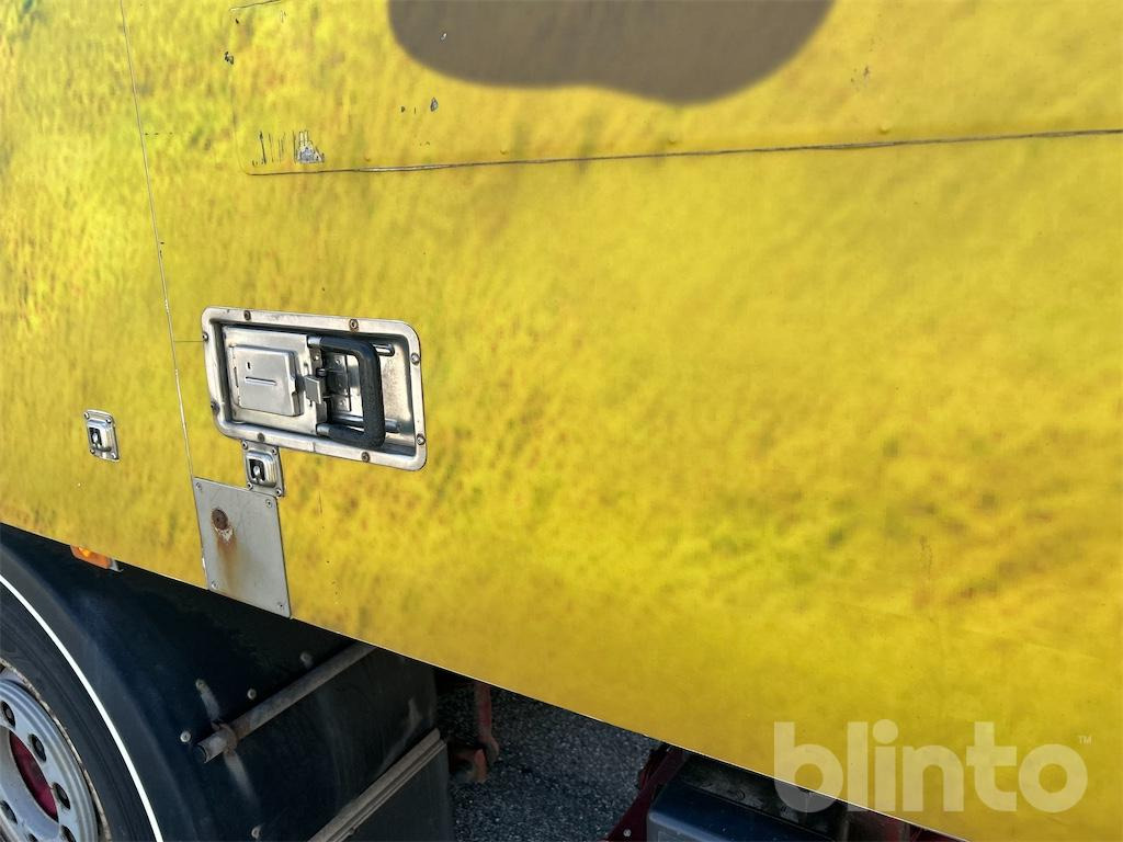 Truck VOLVO FM 6*2: picture 45