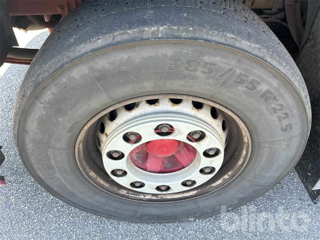 Truck VOLVO FM 6*2: picture 13