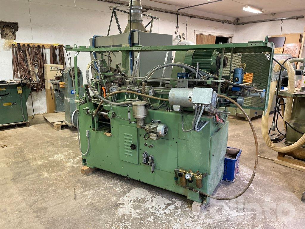 VKG Hempel - Metal lathe: picture 3 VKG Hempel - Metal lathe: picture 3