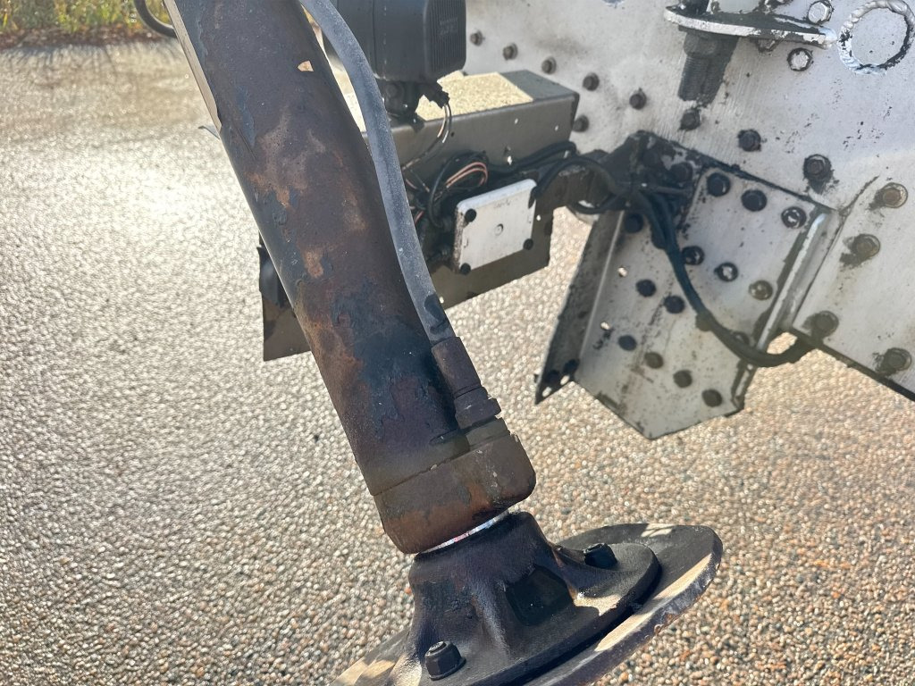 Log truck VOLVO FH12 6X4: picture 47