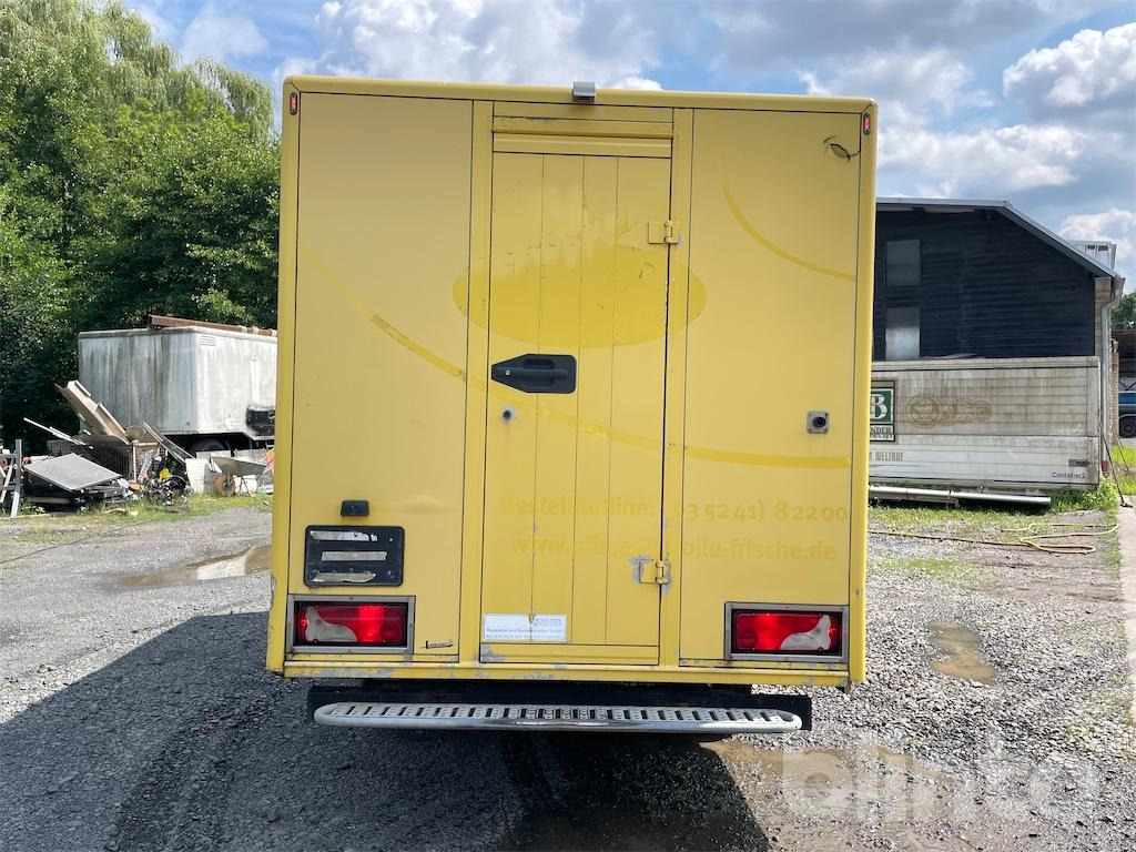 Volkswagen Crafter - Vending truck: picture 5 Volkswagen Crafter - Vending truck: picture 5