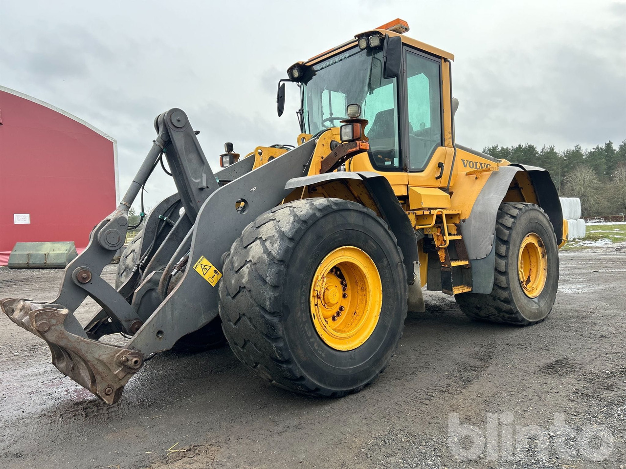 Volvo L110F - Wheel loader: picture 1 Volvo L110F - Wheel loader: picture 1