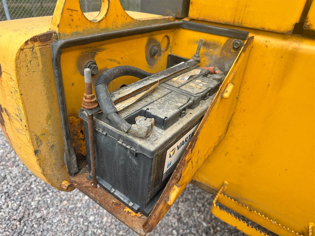 Wheel loader Volvo L70D: picture 47