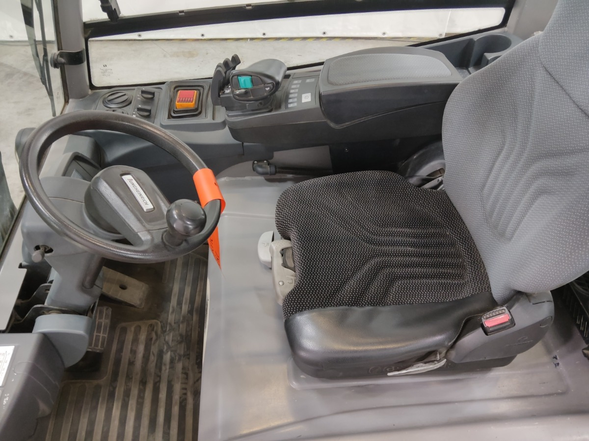 Jungheinrich EFG430K - Electric forklift: picture 3 Jungheinrich EFG430K - Electric forklift: picture 3