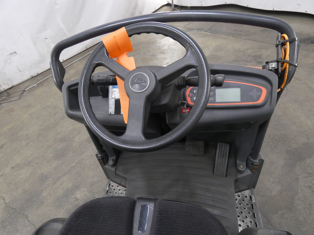 Linde P60/LIION - Tow tractor: picture 3 Linde P60/LIION - Tow tractor: picture 3