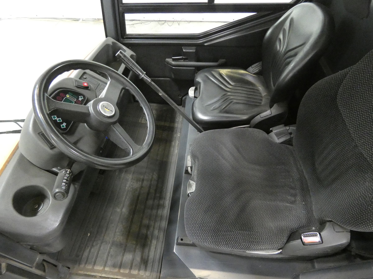 STILL R07-25 - Tow tractor: picture 3 STILL R07-25 - Tow tractor: picture 3