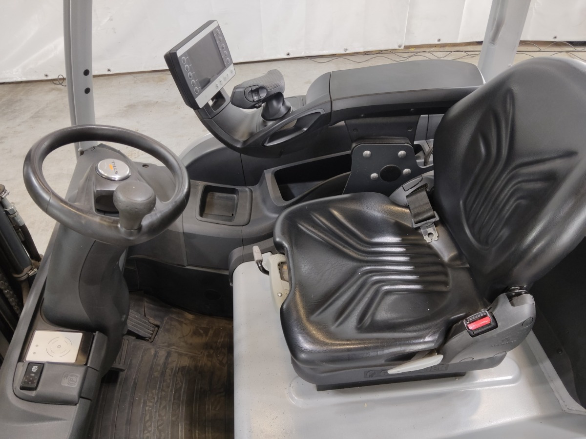 STILL RX20-18 - Electric forklift: picture 3 STILL RX20-18 - Electric forklift: picture 3