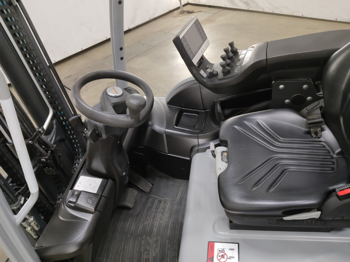 STILL RX20-20L - Electric forklift: picture 3 STILL RX20-20L - Electric forklift: picture 3
