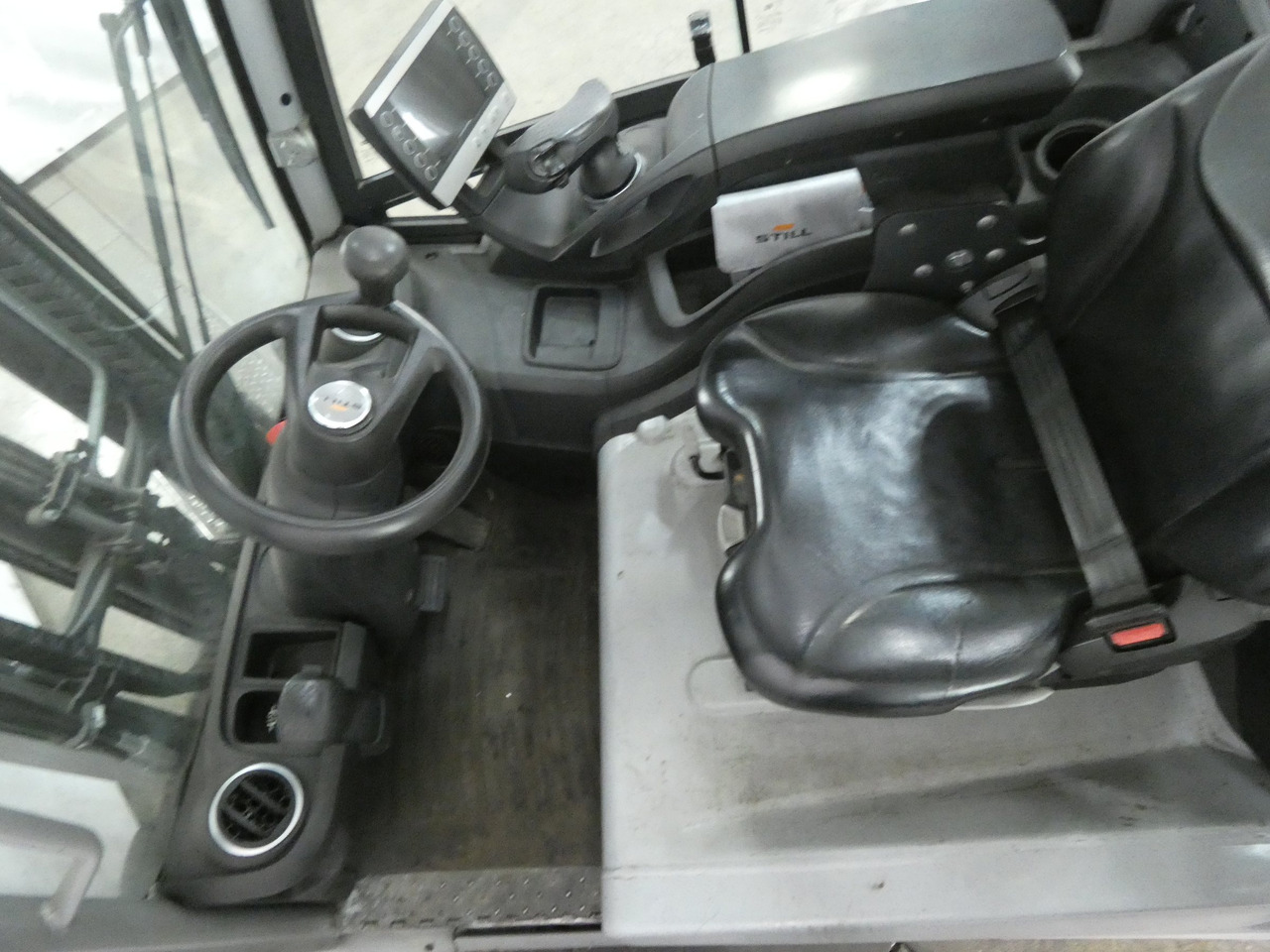 STILL RX20-20P - Electric forklift: picture 3 STILL RX20-20P - Electric forklift: picture 3