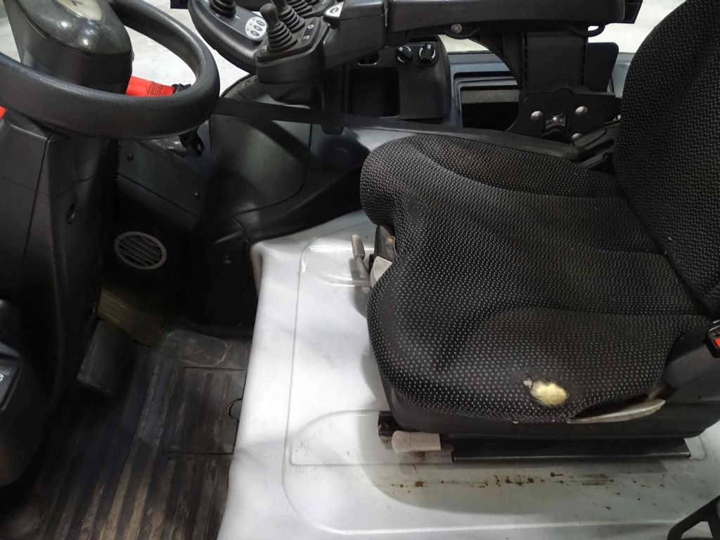 STILL RX60-25 - Electric forklift: picture 3 STILL RX60-25 - Electric forklift: picture 3