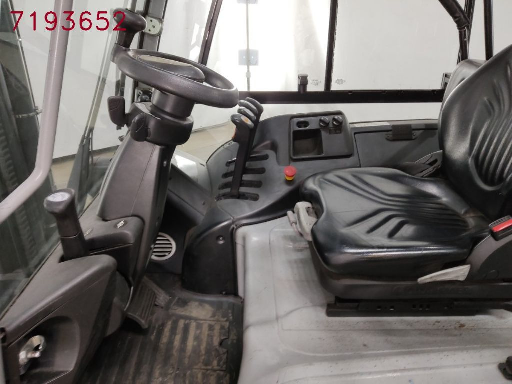 STILL RX60-25 - Electric forklift: picture 3 STILL RX60-25 - Electric forklift: picture 3