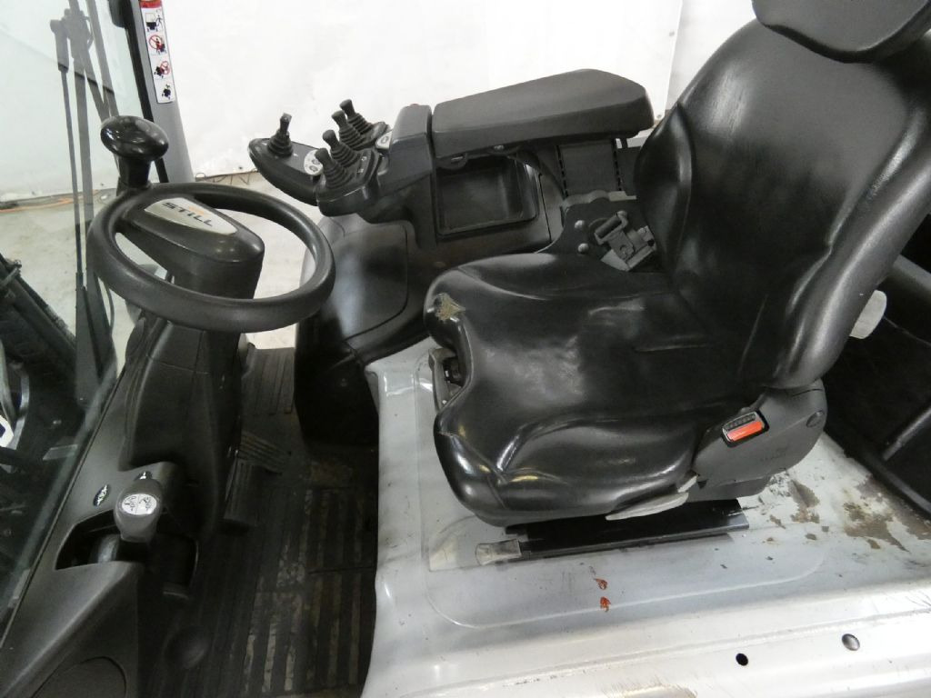 STILL RX60-25 - Forklift: picture 3 STILL RX60-25 - Forklift: picture 3