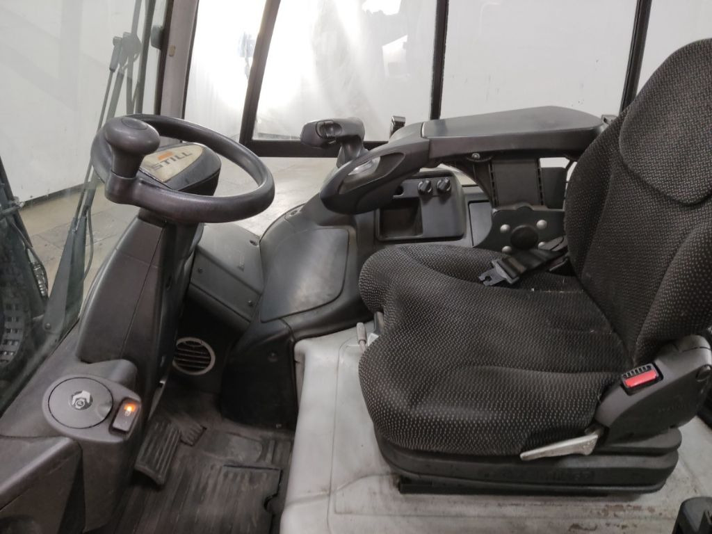 STILL RX60-30L - Electric forklift: picture 3 STILL RX60-30L - Electric forklift: picture 3