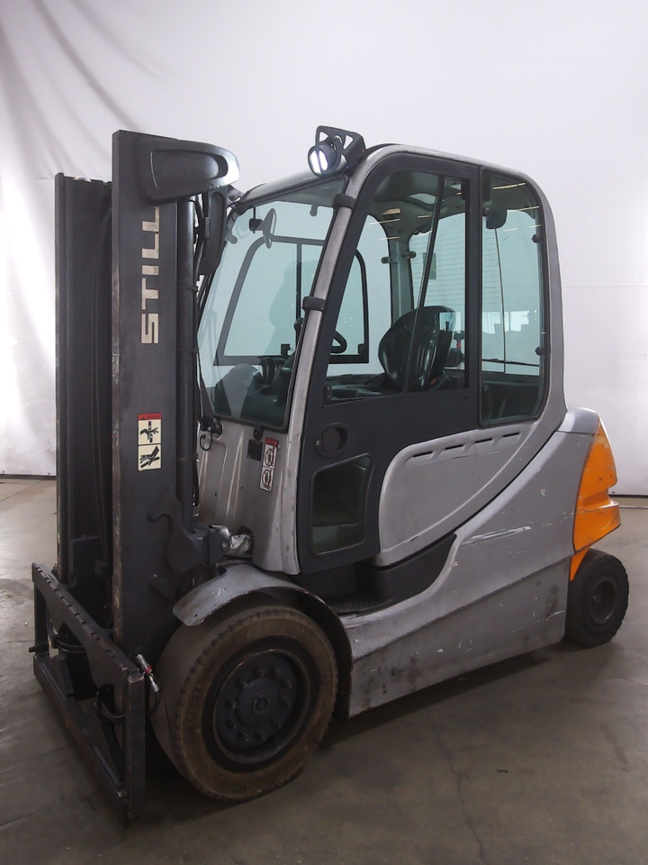 STILL RX60-40 - Electric forklift: picture 1 STILL RX60-40 - Electric forklift: picture 1