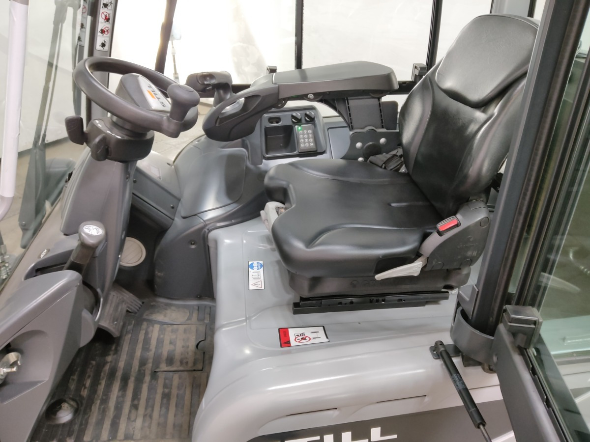Electric forklift STILL RX60-50: picture 7