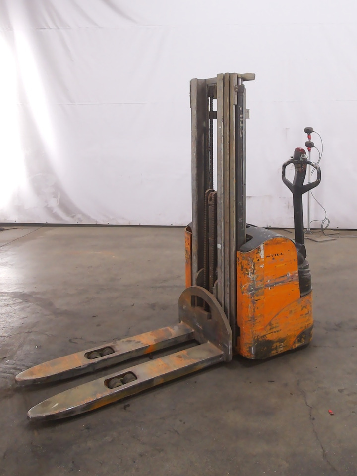 Still EGV16 - Stacker: picture 1 Still EGV16 - Stacker: picture 1